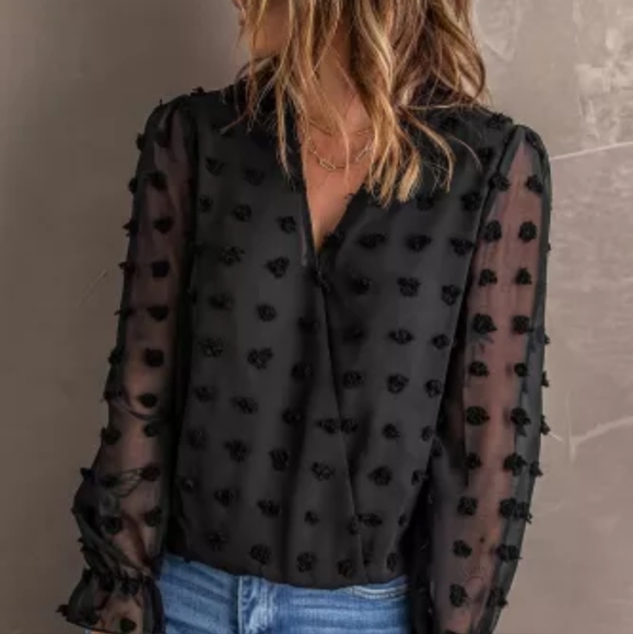 🔥New Deep V swiss dot top - Picture 12 of 14